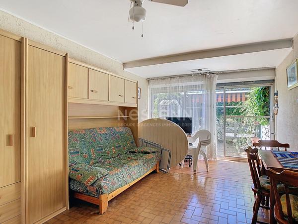 LE GRAU DU ROI - LOT DE 2 APPARTEMENTS + GARAGE ET PARKINGS - SECTEUR RIVE GAUCHE