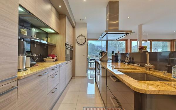 Maison à vendre    6 pièces •  Soisy-sur-Seine