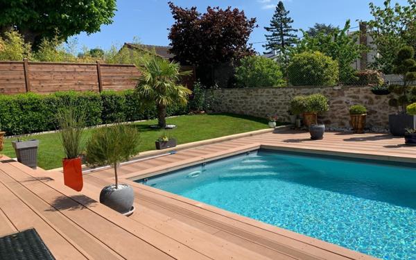 Maison à vendre    6 pièces •  Soisy-sur-Seine