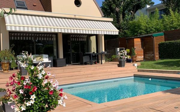 Maison à vendre    6 pièces •  Soisy-sur-Seine