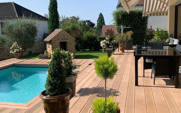 Maison à vendre    6 pièces •  Soisy-sur-Seine