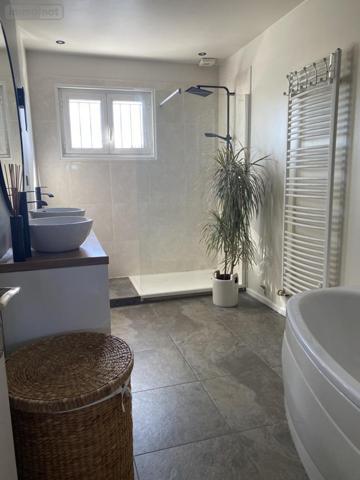 Maison à vendre à Saint-Mathurin en Vendée (85150), ref : 85072-1121