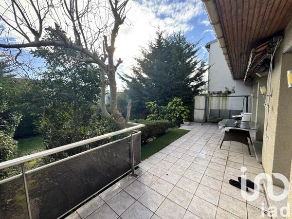 Maison 6 pièces de 136 m² à Rosny-sous-Bois (93110)