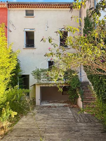 Maison de caractère - 132 m² - 3 chambres - Garage et cave - Saint-Cannat centre