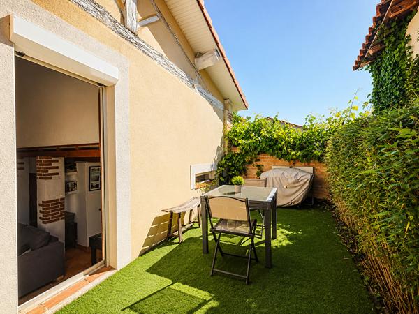 Maison indépendante Auzeville Tolosane  de 113 m²  5 pièces