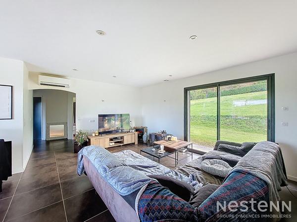 A Vendre Maison Contemporaine construite en 2020 de 122 m² avec garage et jardin à Eauze