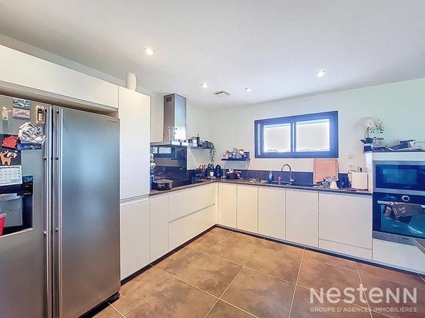 A Vendre Maison Contemporaine construite en 2020 de 122 m² avec garage et jardin à Eauze