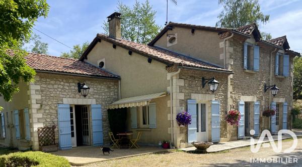 Maison à vendre 9 pièces 260 m² Saint-Romain-et-Saint-Clément