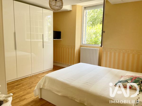 Maison à vendre 9 pièces 260 m² Saint-Romain-et-Saint-Clément