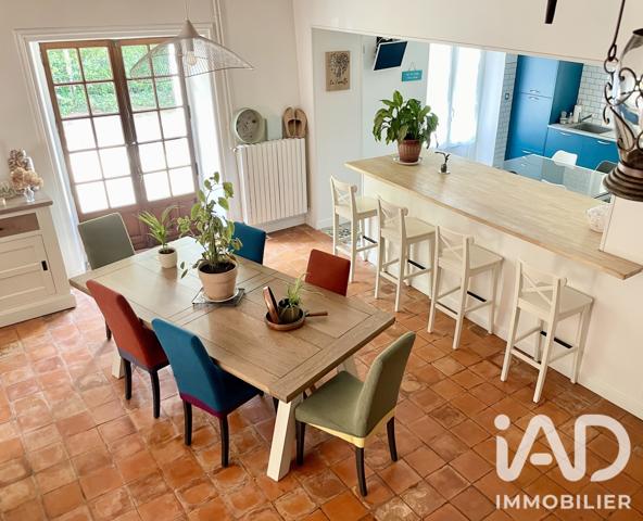 Maison à vendre 9 pièces 260 m² Saint-Romain-et-Saint-Clément
