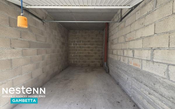Appartement Montauban  T2, une chambre, une grande terrasse et un garage