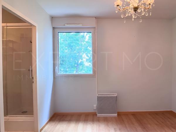 Appartement T5 à vendre à Chantepie – 4 chambres, terrasse, garage fermé, parking et cave