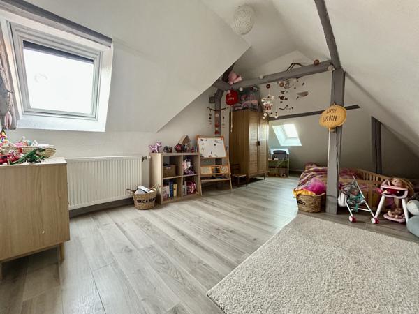 Wintzenheim (68920) Appartement/maison, 190m2, Wintzenheim