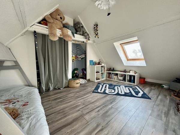 Wintzenheim (68920) Appartement/maison, 190m2, Wintzenheim