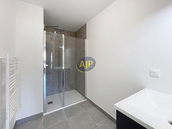Appartement à vendre Talence - 2 pièces, 53m² avec 1 chambre(s) à 320 000€ - AJP ACTEA Talence