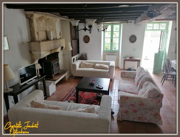 ensemble de 2 maisons + piscine