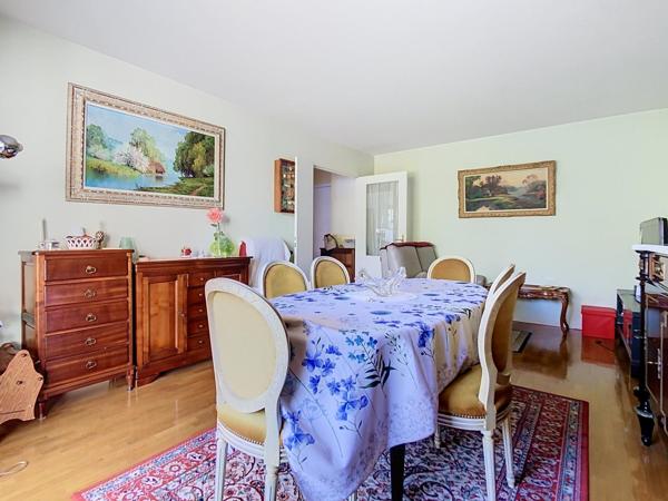 Appartement 3 pièces 54 m² terrasse 10 m²