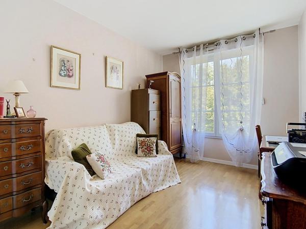 Appartement 3 pièces 54 m² terrasse 10 m²