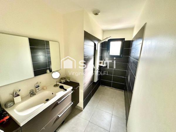 FONSORBES - Maison contemporaine T5 de 198 m2 sur rune parcelle de 2500 m2