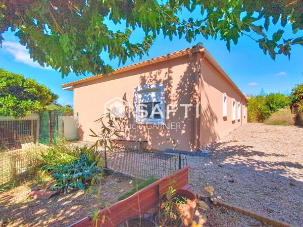 Maison 6 pièces de 138 m² avec hangar professionnel de 128 m² sur 1244 m² de parcelle