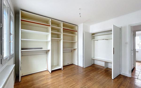 Maison à vendre    4 pièces •  Valence