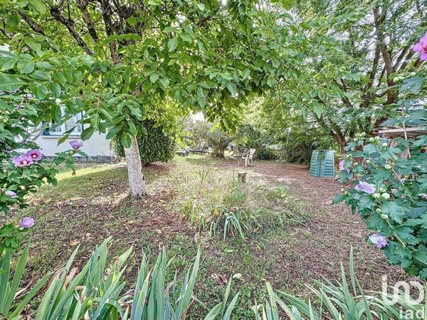 Maison 4 pièces de 138 m² à Saint-Michel (16470)