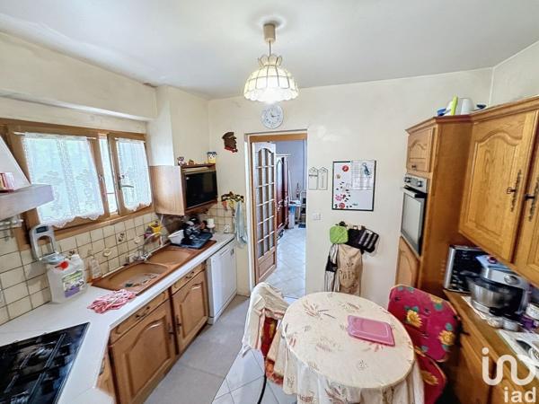 Maison 4 pièces de 138 m² à Saint-Michel (16470)