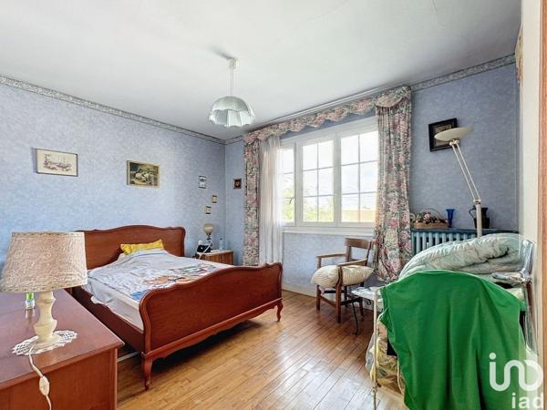 Maison 4 pièces de 138 m² à Saint-Michel (16470)