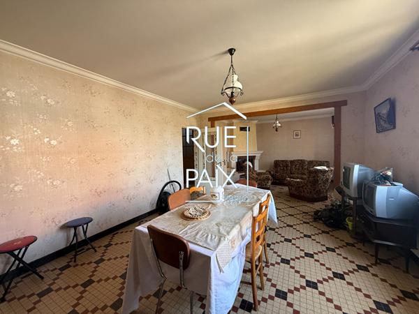 86200 LOUDUN Maison Loudun 6 pièce(s) 133 m2