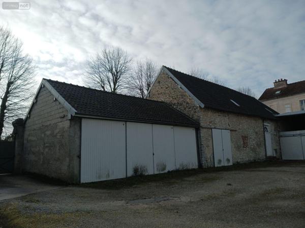 Garage fermé à vendre à Bar-sur-Seine dans l'Aube (10110), ref : 10063/1258