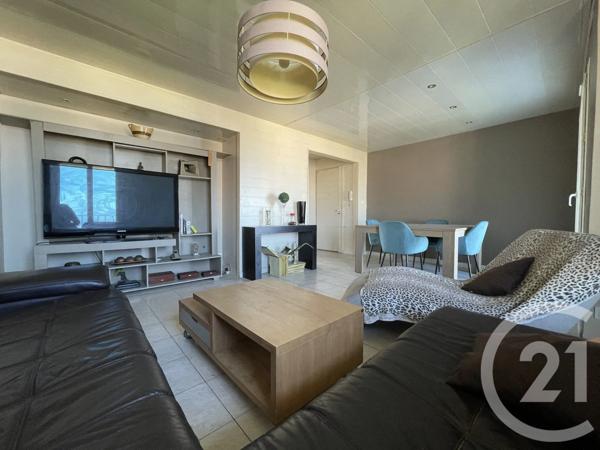 Appartement F4 à vendre  4 pièces - 71,24 m 2   MARSEILLE  - 13015