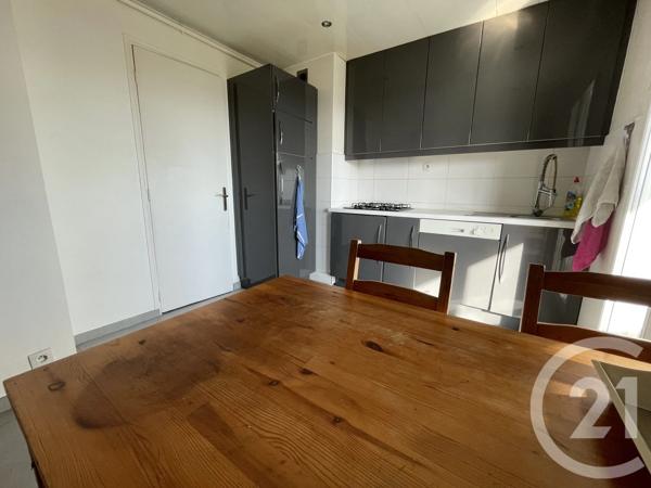 Appartement F4 à vendre  4 pièces - 71,24 m 2   MARSEILLE  - 13015