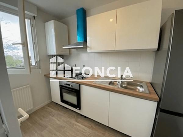 Location Appartement 2 pièces 44.66 m² - 18 BOULEVARD DE L'EUROPE Bruges 33520