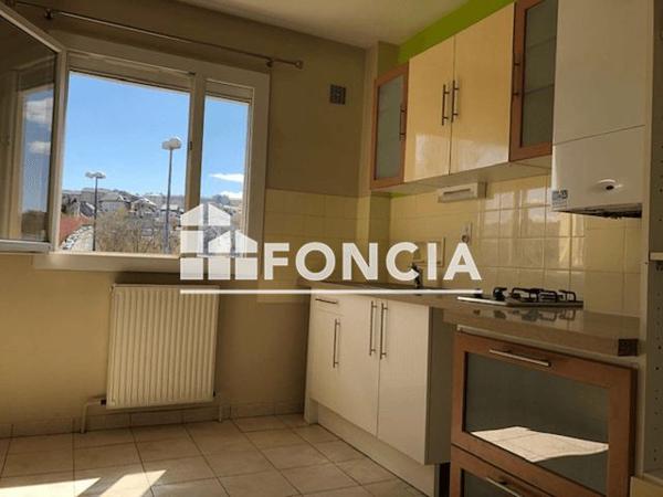 Location Appartement 2 pièces 45.56 m² - CARREFOUR SAINT ELOI Rodez 12000