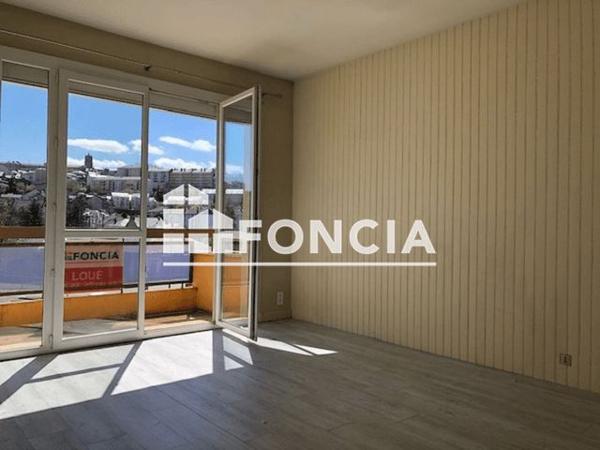 Location Appartement 2 pièces 45.56 m² - CARREFOUR SAINT ELOI Rodez 12000