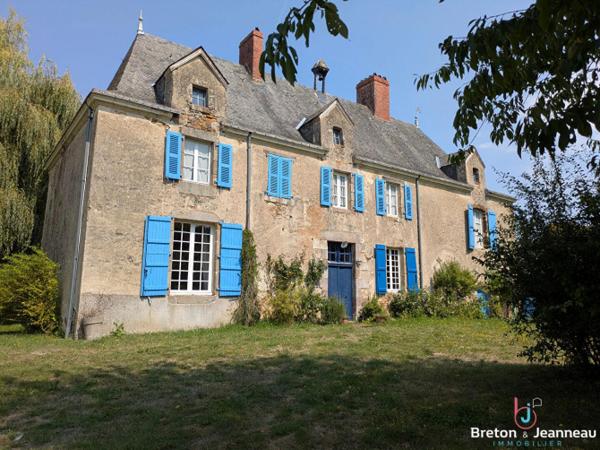 Ancien presbytère du XVe siècle secteur Montsûrs