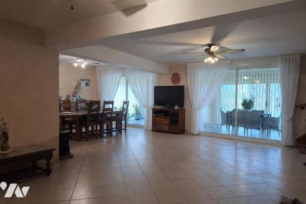 MAISON RECENTE en partie de plain-pied