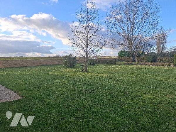 MAISON RECENTE en partie de plain-pied