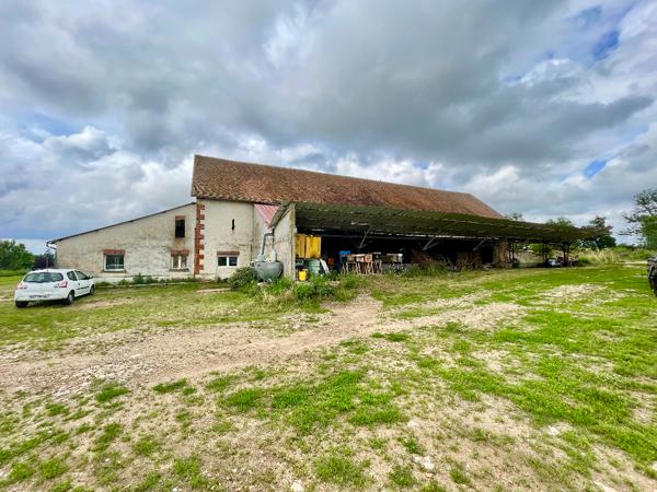 GRANGE Marzy 300 m2