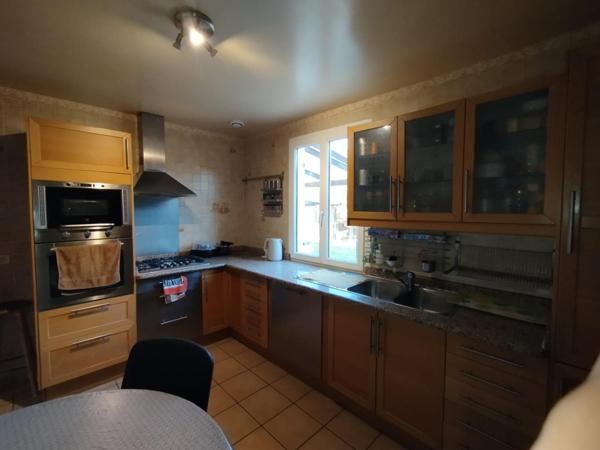 Maison 6 pièces avec garage et jardin