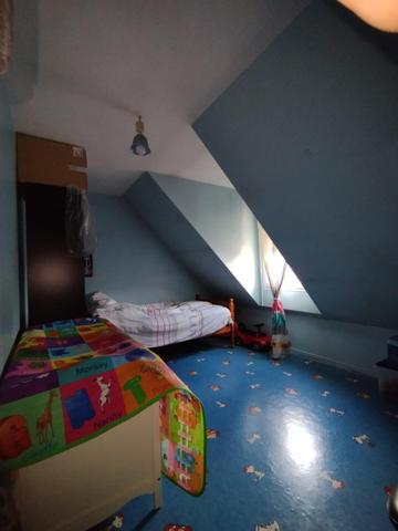 Maison 6 pièces avec garage et jardin