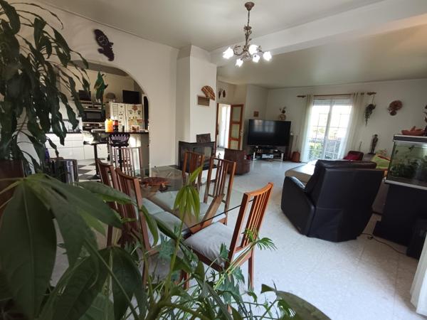 Très belle Propriété 5CH Studio Indépendant et Sous-sol Total