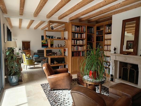 Ardèche : Vallée de l'Eyrieux Demeure de prestige  6 pièce(s) 200 m2 sur 10 hectares.