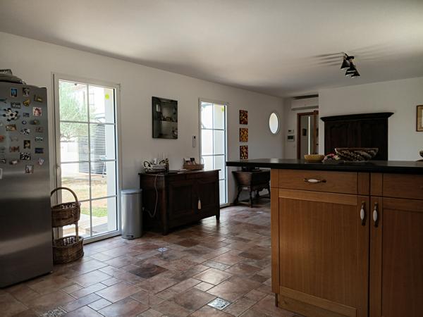 Ardèche : Vallée de l'Eyrieux Demeure de prestige  6 pièce(s) 200 m2 sur 10 hectares.