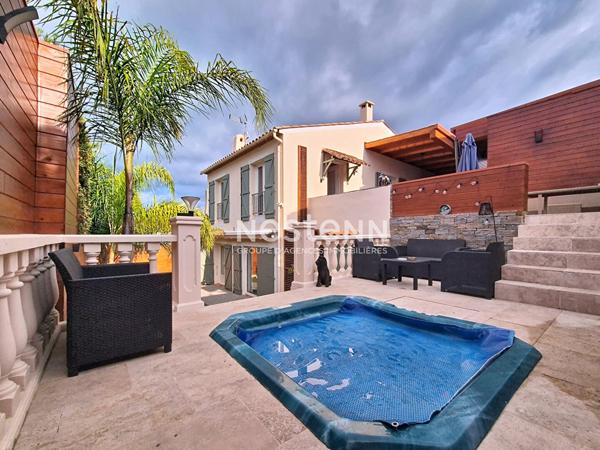 Maison Sainte-Maxime 5 pièce(s) 116 m² - Rénovée, meublée et prête à vivre