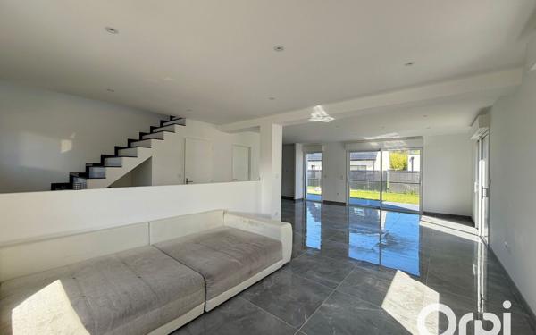 Maison à vendre    5 pièces • 135 m2 Calais
