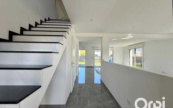Maison à vendre    5 pièces • 135 m2 Calais