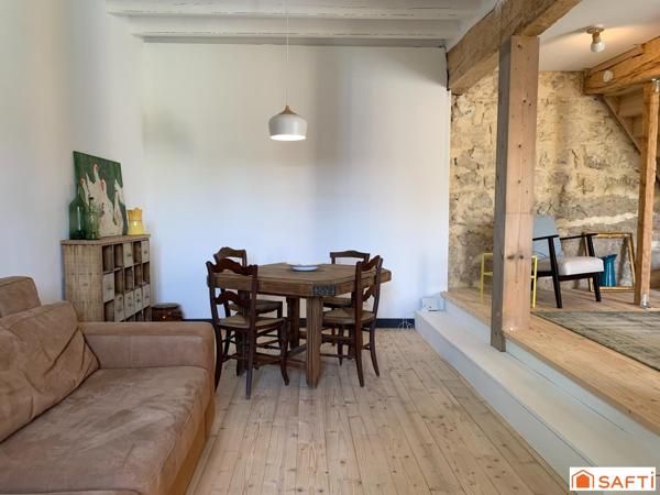 CORPS DE FERME AVEC GÎTES, PISCINE ET PIGONNIER