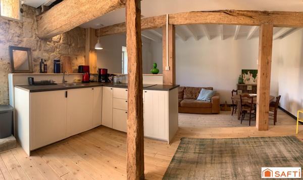 CORPS DE FERME AVEC GÎTES, PISCINE ET PIGONNIER