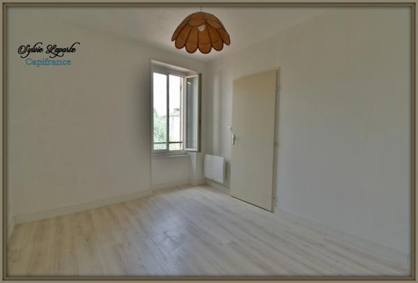 appartement à louer 2 pièces SAINTE LIVRADE SUR LOT (47) joli T 2 rénové